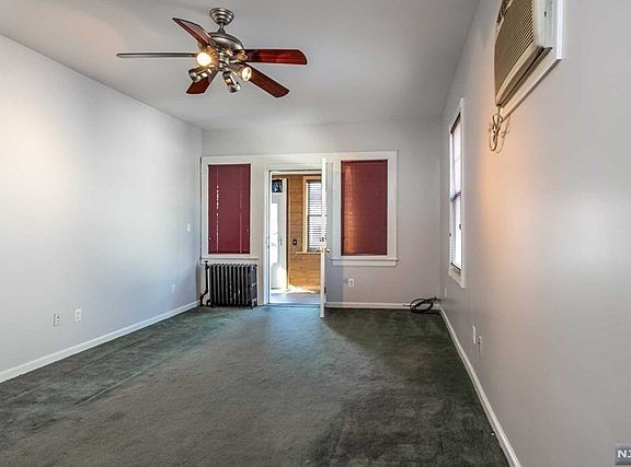 5th image of 18 Berger St
