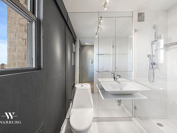 5th image of 80 Central Park W APT 21H