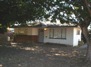 4743 E Lamona Ave, Fresno, CA 93703