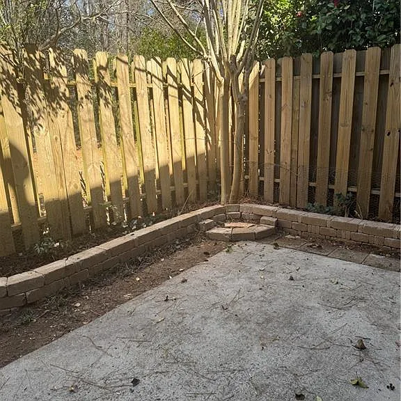 2907 Queen Anne Ct — Photo 23