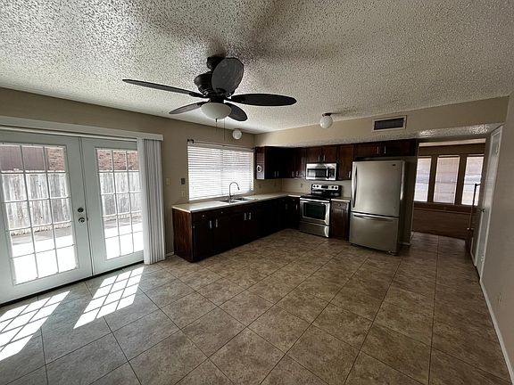 4th image of 1456 Brittany Ln