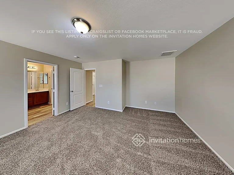 6055 Eganridge Ct — Photo 12