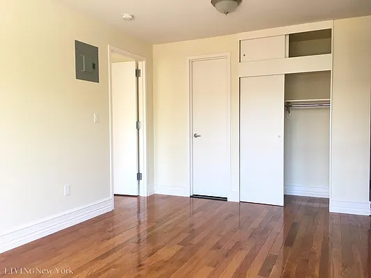 Rented by Living New York | media 2