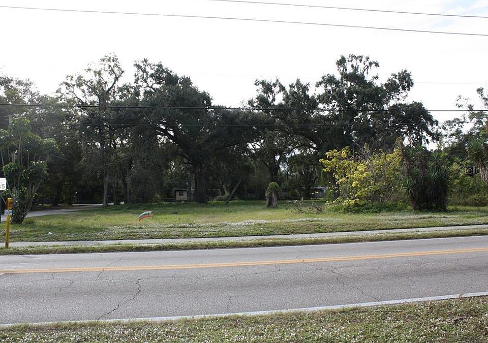 2nd image of 9506 3rd Ave