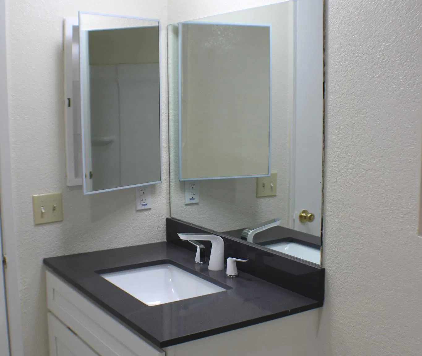 14103 Cerise Ave — Photo 3