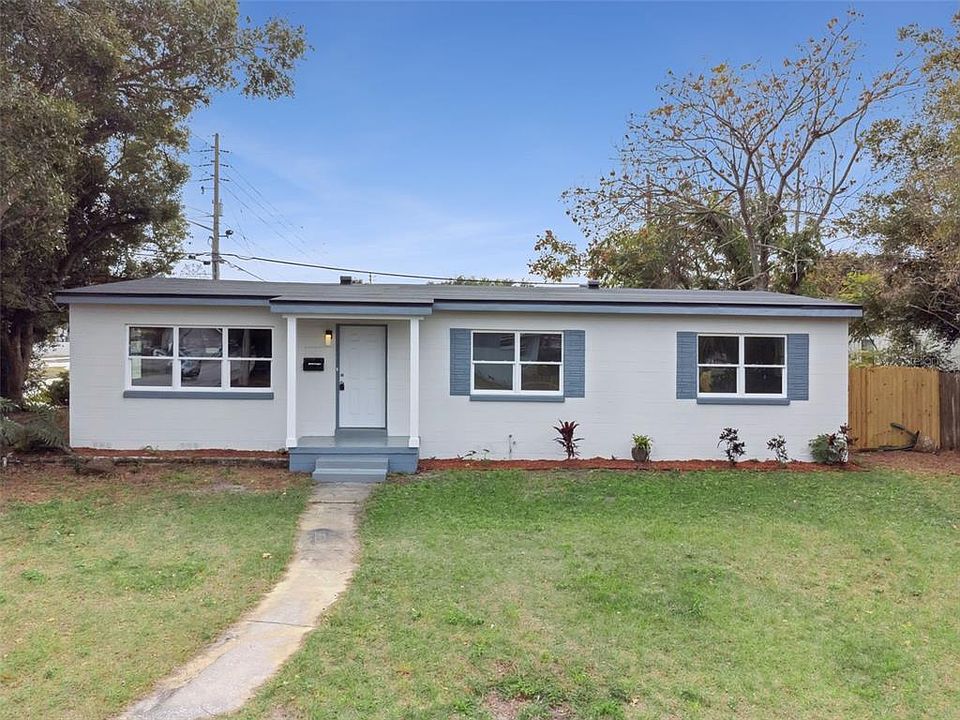 1st image of 4322 LANCASHIRE LANE