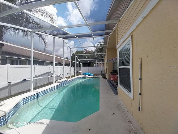 4th image of 17502 Woodthrush Pl