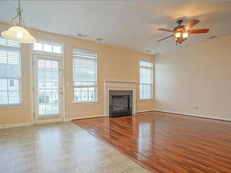 6502 Margaret Ct — Photo 8