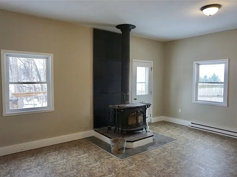 3015 Kittering Rd — Photo 9