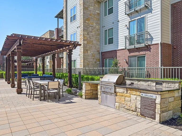 Gateway Pines — Photo 29