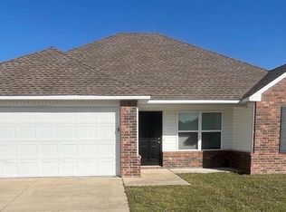 3730 Churchhill Dr, Jonesboro, AR 72404