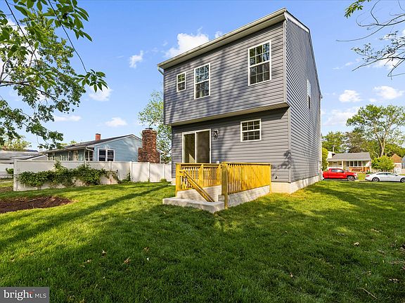 4th image of 718 Delmar Ave