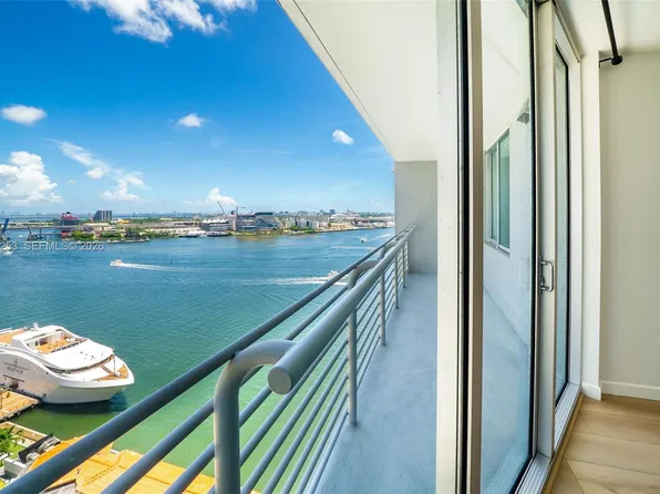 335 Biscayne Blvd, Miami, FL