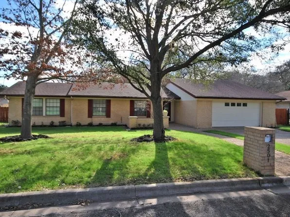 2501 Comburg Castle Way, Austin, TX 78748