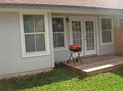 4th image of 1007 Brown Rock Dr