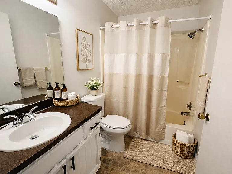 11 Pickering Dr — Photo 17