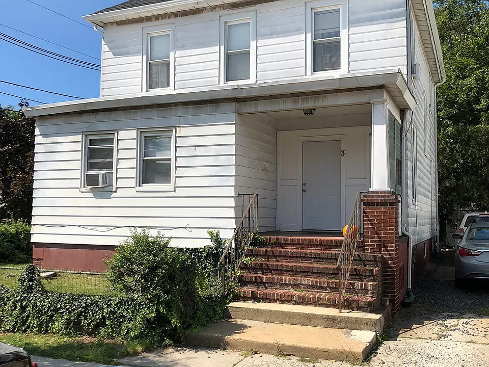 3 Courtland St