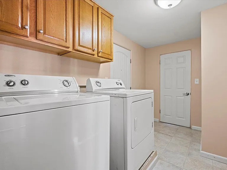 7032 Dearborn St — Photo 19