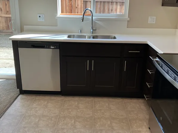 432 Tandoori Way, Turlock, CA 95380