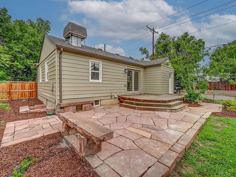 2492 Jay St — Photo 26