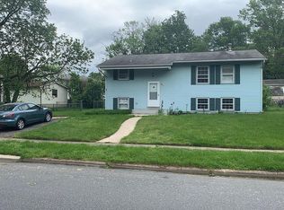 154 W Rutherford Dr, Newark, DE 19713