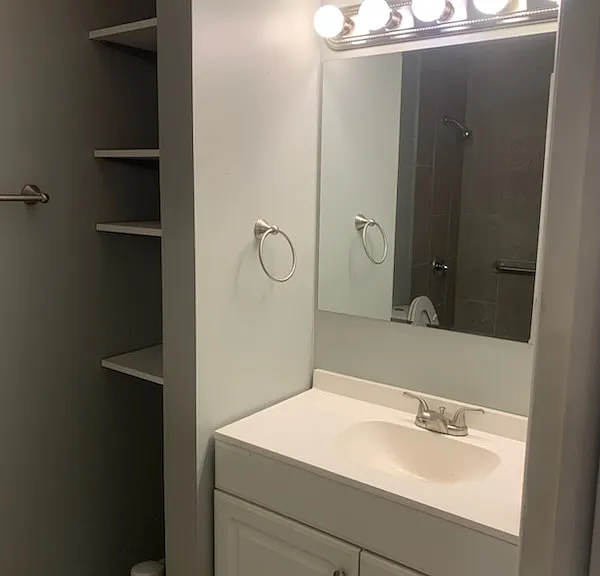6813 Tyler St — Photo 10