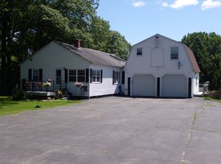 786 Washington St N, Auburn, ME 04210