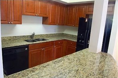 4th image of 101 Sidonia Ave APT 102