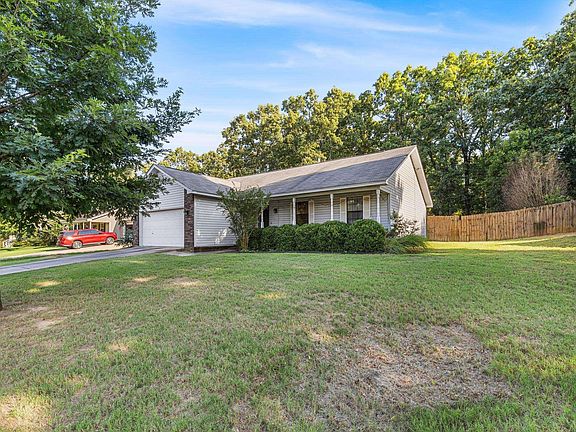 3rd image of 17 Sunset Ln