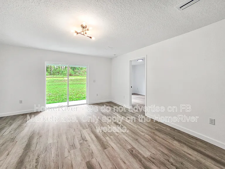 6851 SE 23rd Ave — Photo 7