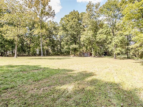 4th image of 16540 James River Dr