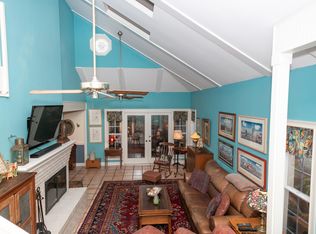 312 9th St, Atlantic Beach, FL 32233