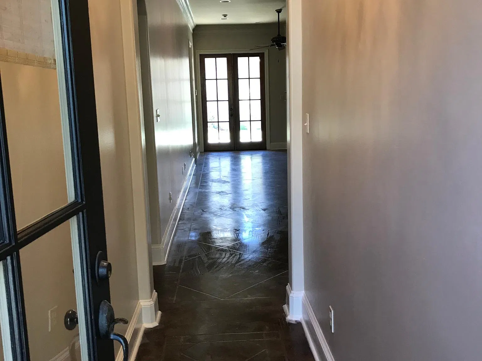 2 bed, 1245 sqft, $2,000 — Photo 2