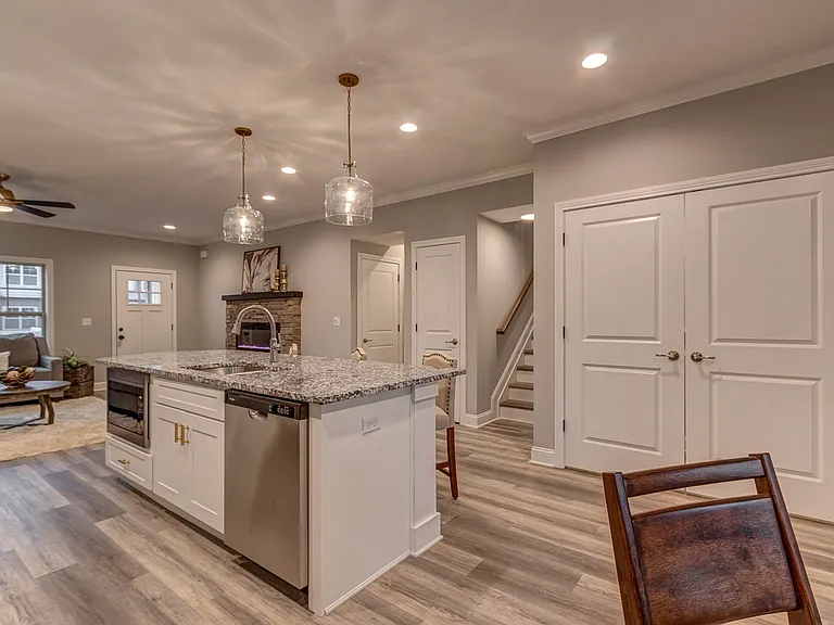 301 Copperfield Way — Photo 21