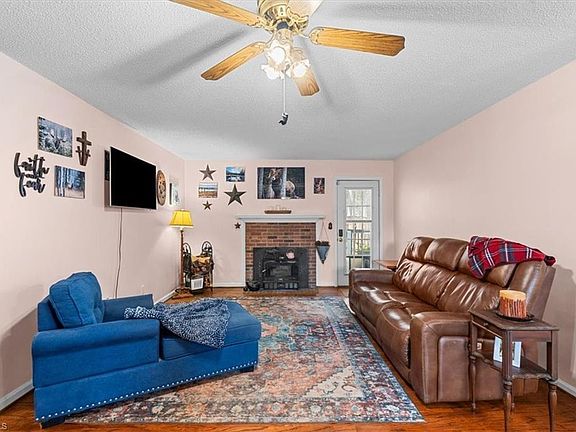 4th image of 4076 Dunbar Bridge Rd