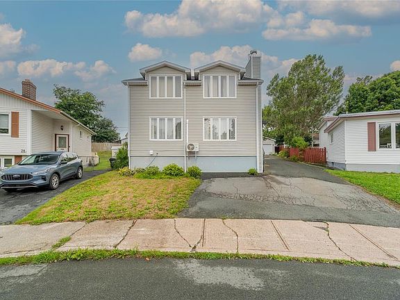 2nd image of 26 Lloyd Crescent