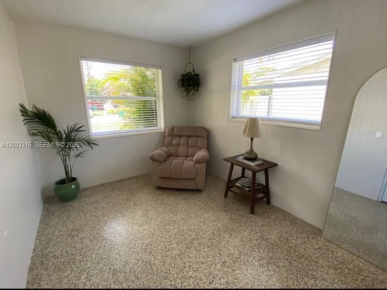 9840 SW 165th Ter — Photo 10