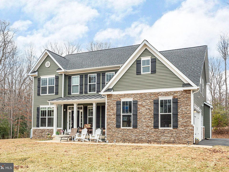 1st image of 22 Hartwood Valley Ct