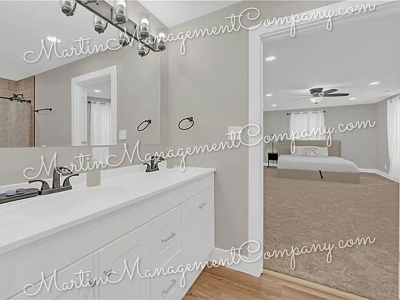 3rd image of 807 W 7th St