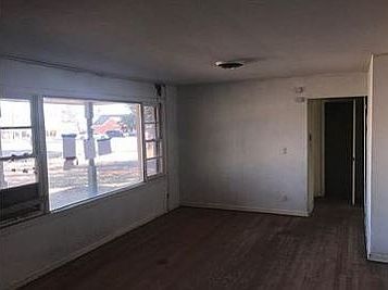 Additional Living Room