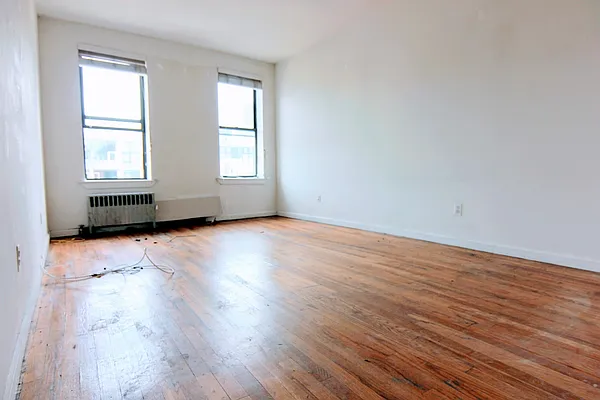 Rented by Voro New York | media 12