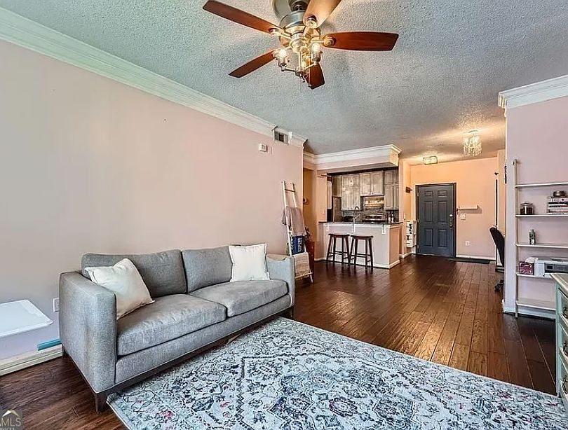 Engineered wood flooring throughout. Open floor plan great for entertaining.