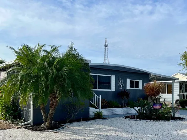 928 Zacapa Ave, Venice, FL 34285