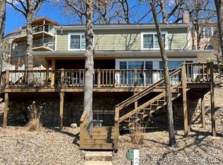 417 Gardenia Cir, Sunrise Beach, MO 65079