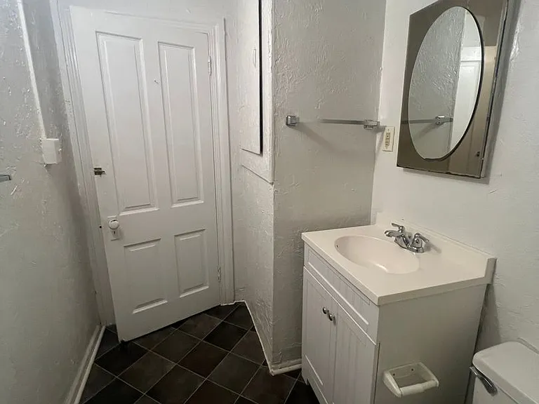 507 N Beaver St — Photo 10