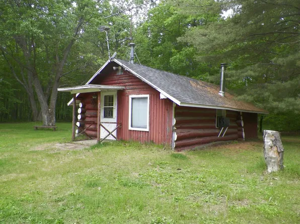 9571 Lakeside Rd, Harshaw, WI 54529