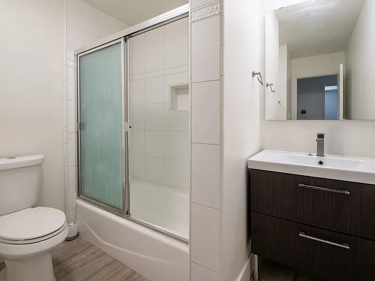 5438 McCulloch Ave #C — Photo 14