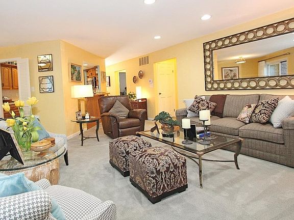 4th image of 2236 Rome Dr APT C