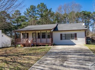 1721 Rose Garden Ln, Loganville, GA 30052