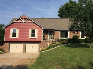 5911 Apple Ridge Rd, Sedalia, MO 65301